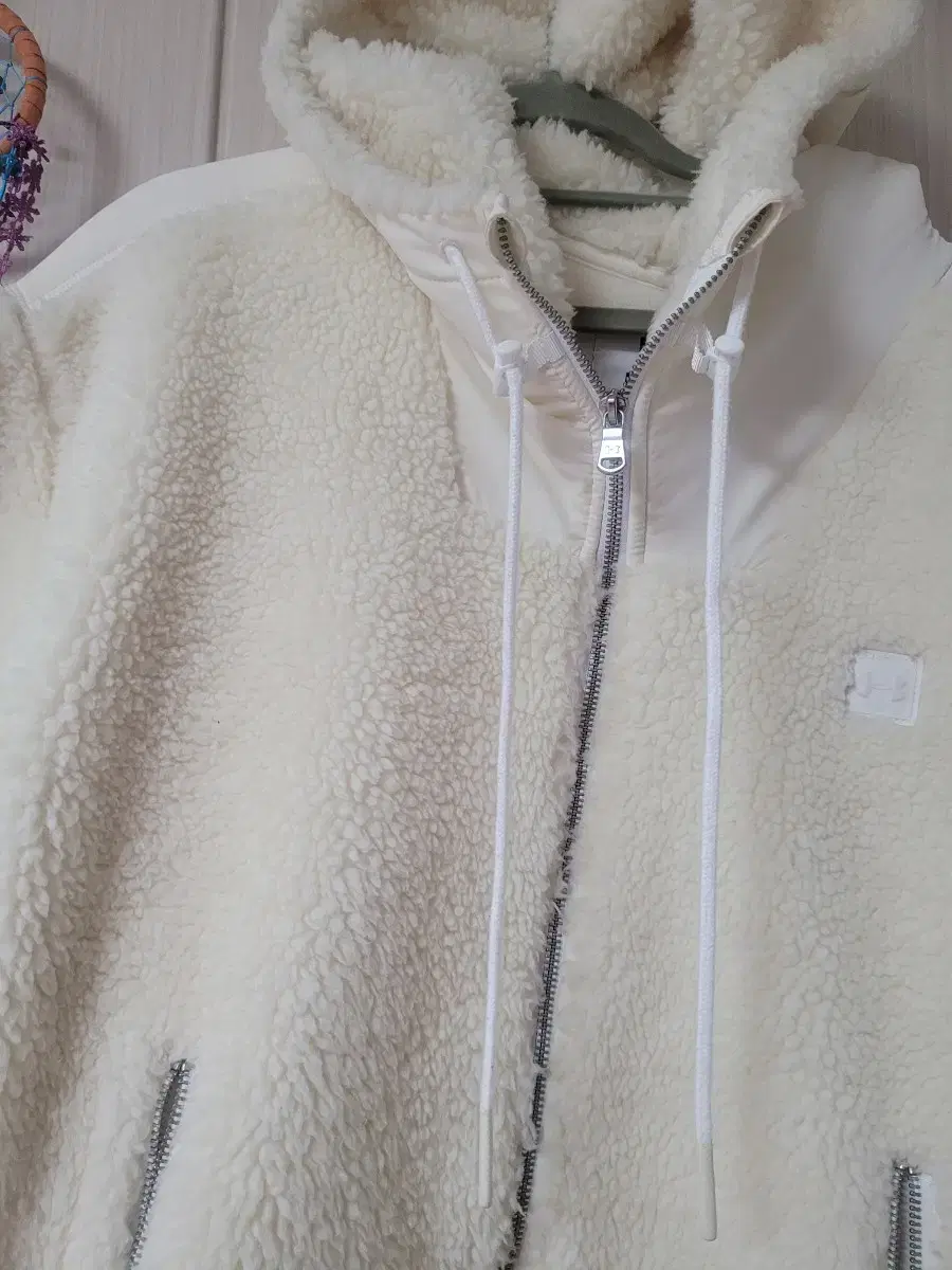 thumbnail-7